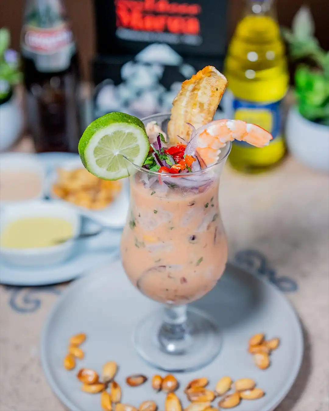 Leche de tigre - Plato de mariscos peruano